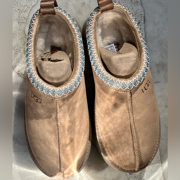 UGG Sand Platform Slippers Brand NEW - Picture 4 of 14